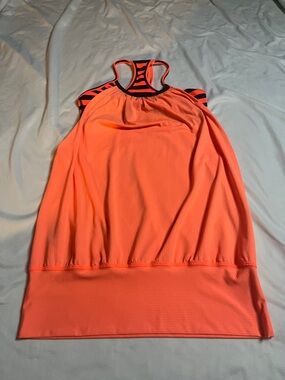 Lululemon No Limits Tank